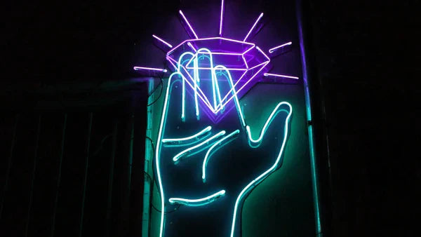 The Intricacies of Neon Lights in Florida: Safety, Aesthetics, and Legality HDJ Sign